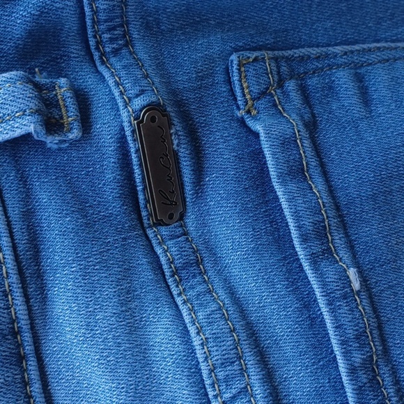 KanCan Jeans, stretchy, lightwash, sz 7, 27" waist - Picture 5 of 6